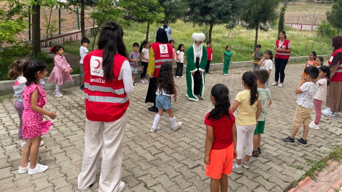 Anasınıflarımız Kızılay Ekibiyle Eğlenceli Oyunlar Oynadı